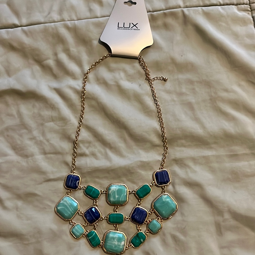 Nwt Blue Stone Necklace